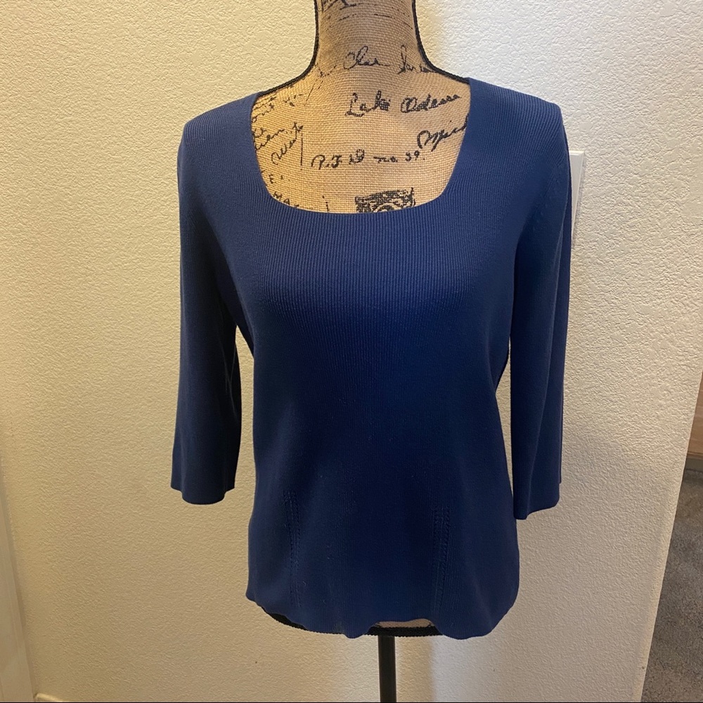 Super cute stretchy top. Dress Barn